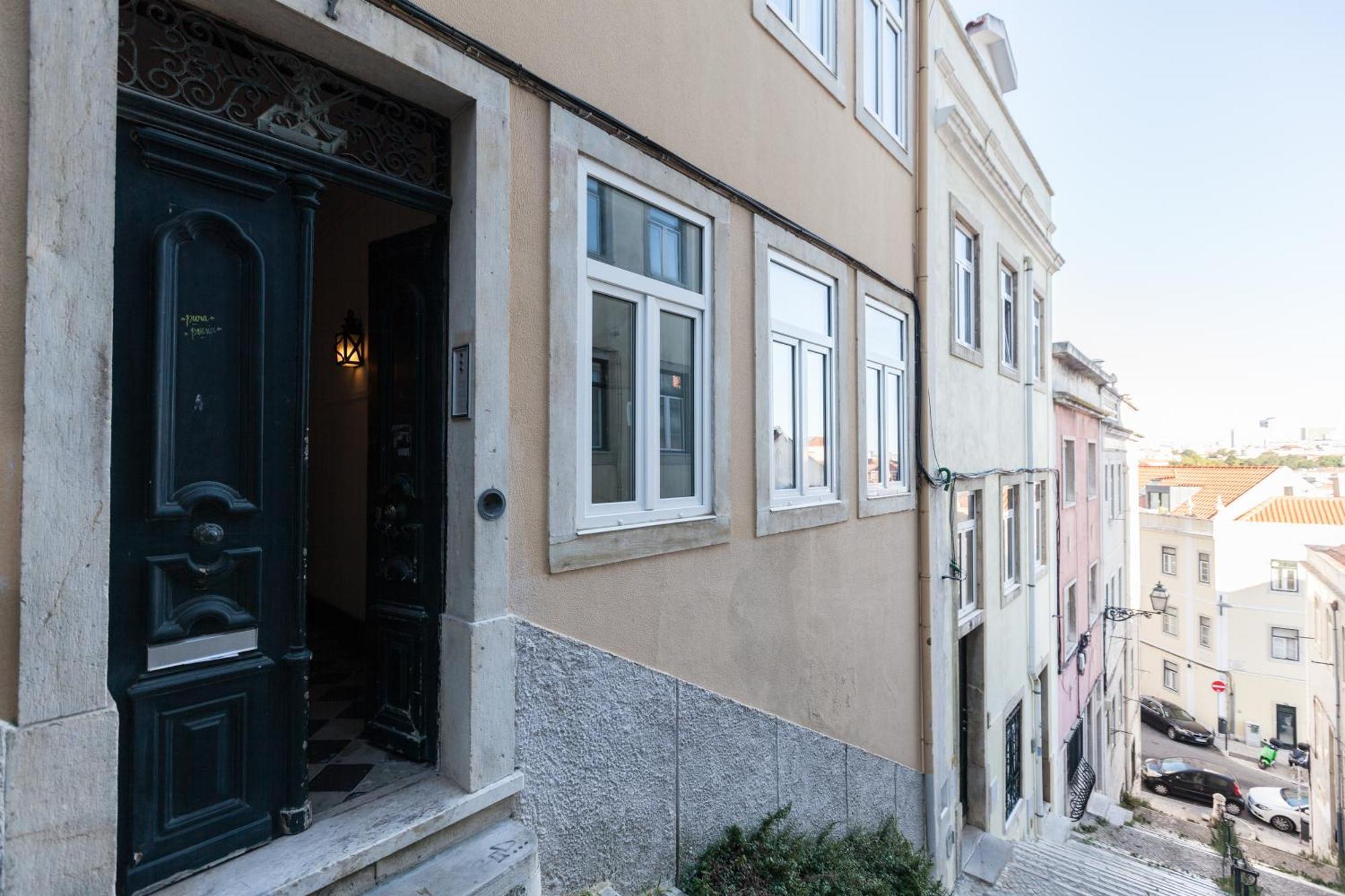 Flh Graca Charming Duplex With Small Pool Lisboa Exteriör bild